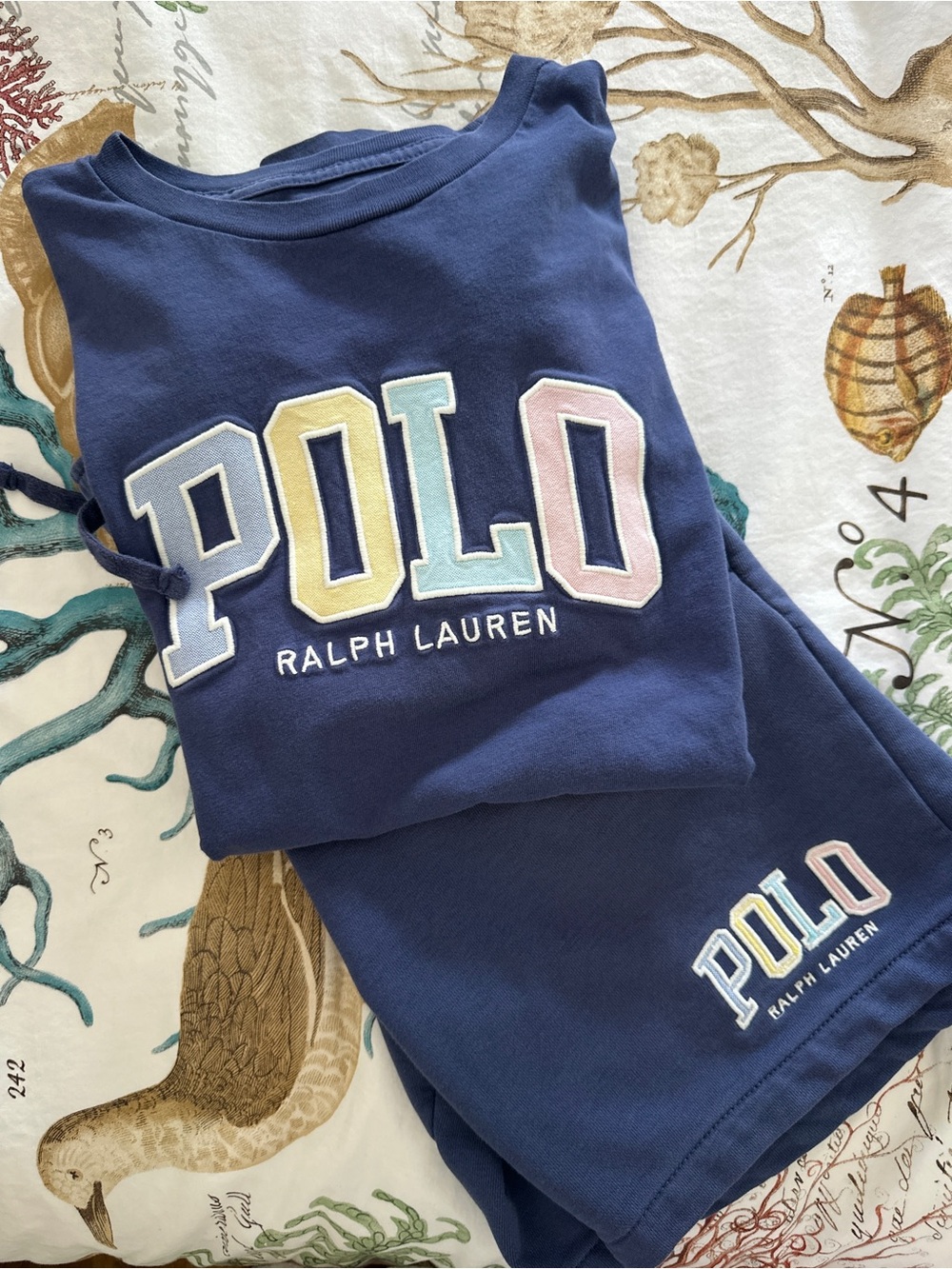 Polo Ralph Lauren Boys Navy Blue Pastel Chenille Logo T-Shirt Medium 8-10